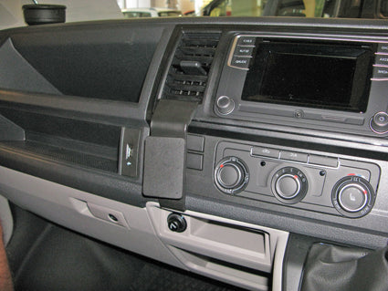 Brodit ProClip 655136 voor Volkswagen T6 Transporter/Pickup 2016-2020 en Volkswagen Caravelle 2016-2020 - installatiepositie