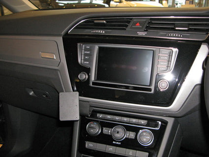 Brodit ProClip 655163 voor Volkswagen Touran 2016-2026 - installatiepositie