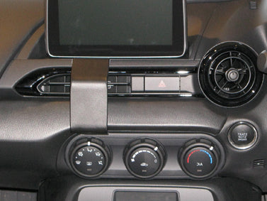 Brodit ProClip 655172 voor Mazda MX-5 2016-2024 en Mazda Miata 2016-2024 - installatiepositie