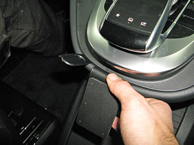 Brodit ProClip 655188 voor Mercedes Benz V-Class 2016-2024 - montagepositie op dashboard