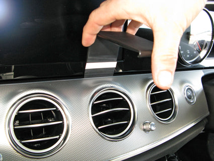 Brodit ProClip 655207 voor Mercedes Benz E-Class, Stationwagon 2017 en Mercedes Benz E-Class, Sedan 2017 - ProClip geplaatst in het voertuig