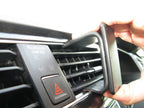 Brodit ProClip 655218 voor Volkswagen Tiguan 2017-2024 - detail van dashboardmontage