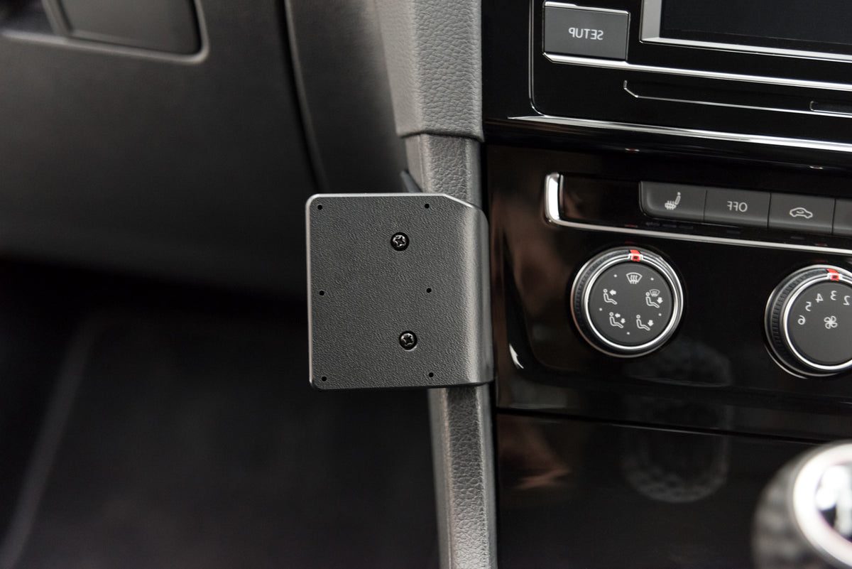 Brodit ProClip 655238 voor Volkswagen Golf VII Wagon 2013-2020, Volkswagen Golf VII Variant 2013-2020 e.a. - productfoto zwarte ABS montagebasis