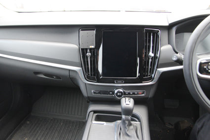 Brodit ProClip 655247 voor Volvo V90 2017-2026 en Volvo S90 2017-2025 - installatiepositie
