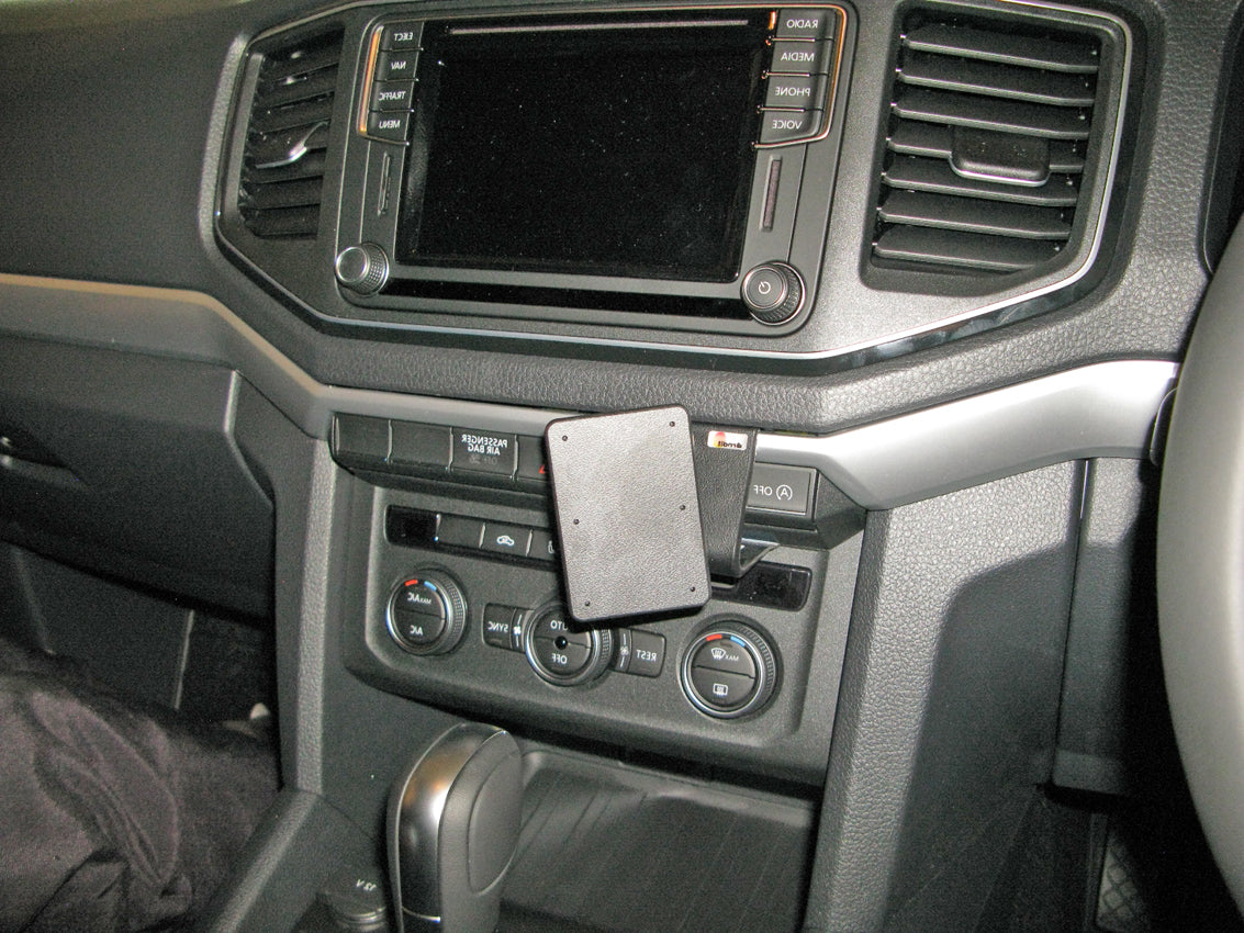 Brodit ProClip 655259 voor Volkswagen Amarok 2017-2023 - productfoto zwarte ABS montagebasis