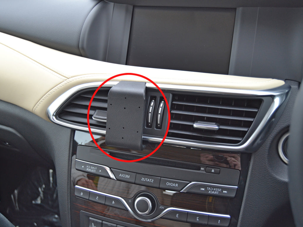 Brodit ProClip 655263 voor Infiniti QX30 2017-2019 - montagefoto 6