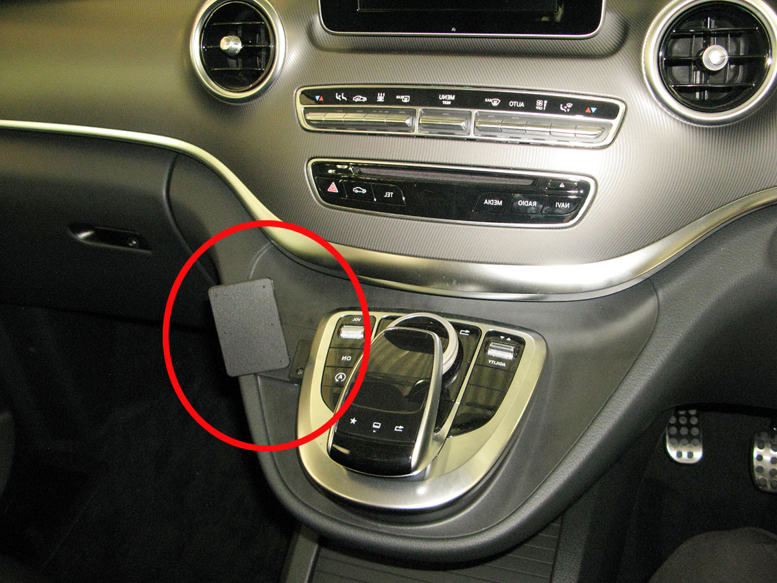 Brodit ProClip 655279 voor Mercedes Benz V-Class 2016-2024 - productfoto zwarte ABS montagebasis