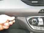 Brodit ProClip 655302 voor Hyundai i30 2017-2024 - montagepositie op dashboard