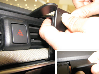 Brodit ProClip 655309 voor Nissan Micra 2017-2023 - ProClip geplaatst in het voertuig