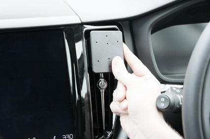 Brodit ProClip 655326 voor Volvo XC60 2018-2026, Volvo V60 2019-2026 en Volvo S60 2019-2025 - ProClip geplaatst in het voertuig