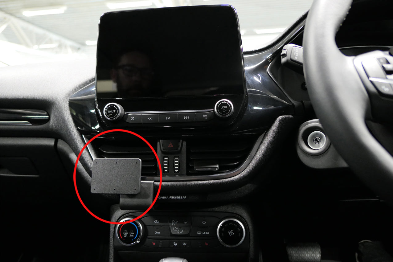 Brodit ProClip 655327 voor Ford Fiesta 2018-2023 - montagefoto 6