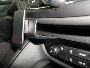 Brodit ProClip 655328 voor Holden Commodore ZB 2018-2020, Holden Commodore Tourer 2018-2020 en Vauxhall Insignia B 2018-2022 - detail van dashboardmontage