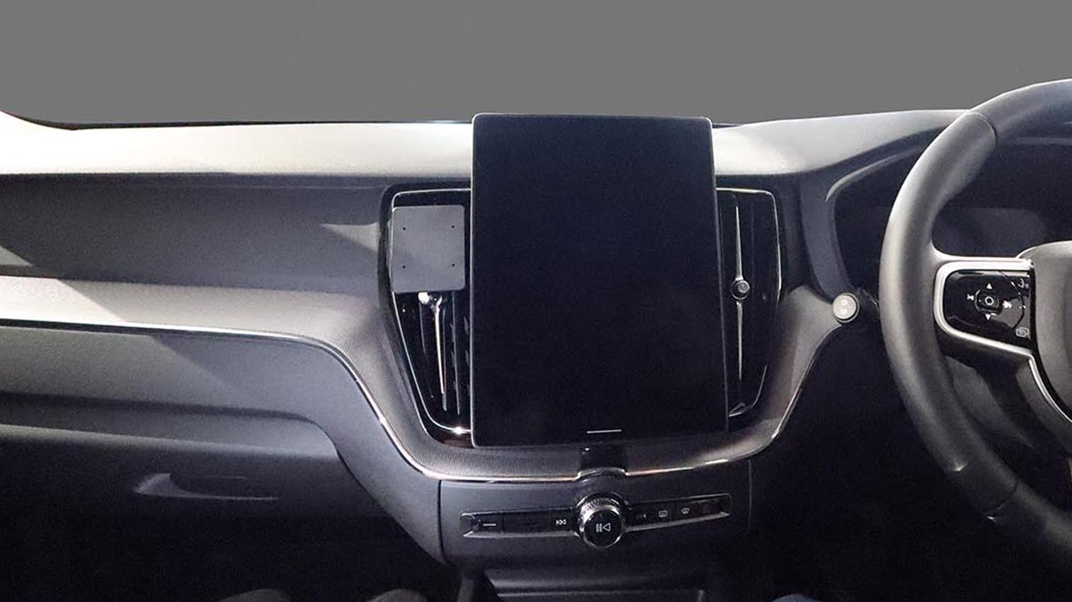 Brodit ProClip 655342 voor Volvo XC60 2018-2026, Volvo V60 2019-2026 en Volvo S60 2019-2025 - montagefoto 11