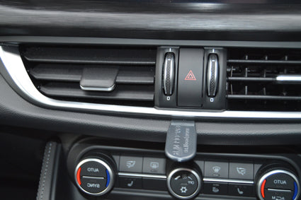 Brodit ProClip 655349 voor Alfa Romeo Stelvio 2016-2025 - montagepositie op dashboard