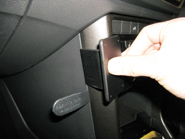 Brodit ProClip 655385 voor Volkswagen T-Roc 2018-2022 - ProClip geplaatst in het voertuig