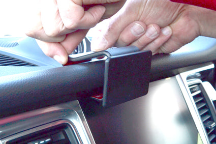 Brodit ProClip 655387 voor Porsche Macan 2015-2019 - ProClip geplaatst in het voertuig