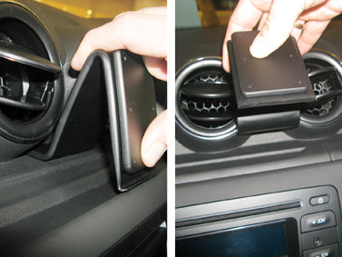 Brodit ProClip 655395 voor Dacia Duster 2018-2022 - montagepositie op dashboard