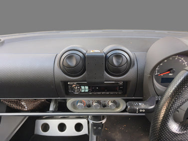 Brodit ProClip 655407 voor Lotus Exige 2012-2021 en Lotus Elise 2012-2021 - installatiepositie
