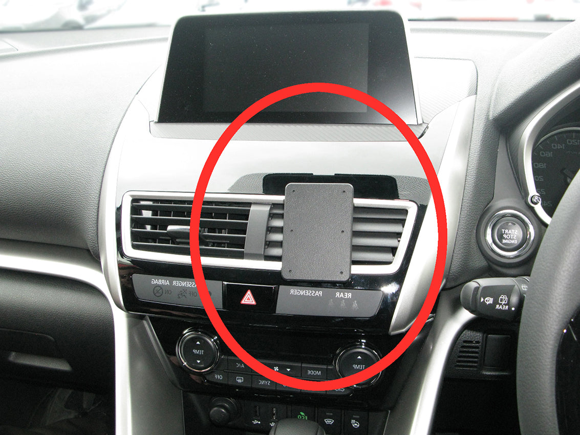 Brodit ProClip 655409 voor Mitsubishi Eclipse Cross 2018-2026 - montagefoto 7