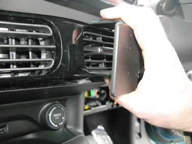 Brodit ProClip 655411 voor Citroen C4 Cactus 2018-2023 - montagepositie op dashboard