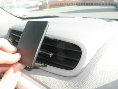Brodit ProClip 655443 voor Kia Soul 2018-2019 - montagepositie op dashboard