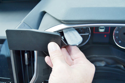 Brodit ProClip 655472 voor Subaru XV 2018-2023 en Subaru Impreza 2017-2023 - ProClip geplaatst in het voertuig