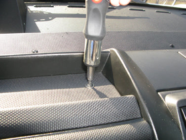 Brodit ProClip 655477 voor Iveco Euro Cargo 2016-2018 - montagepositie op dashboard