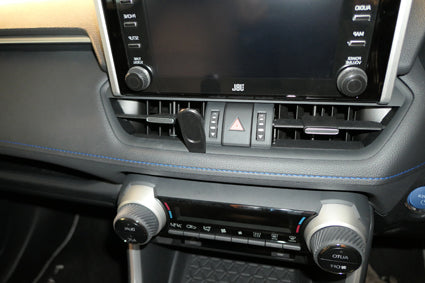 Brodit ProClip 655489 voor Suzuki Across 2021-2026 en Toyota RAV 4 2019-2025 - montagepositie op dashboard
