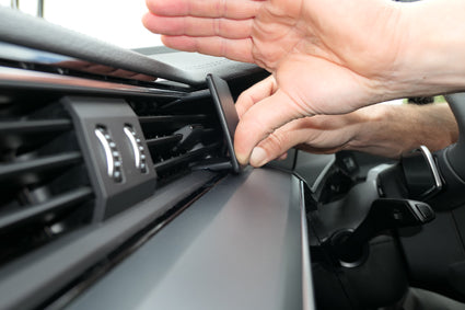 Brodit ProClip 655503 voor Audi Q8 e-tron 2024-2026 en Audi e-tron 2019-2023 - ProClip geplaatst in het voertuig