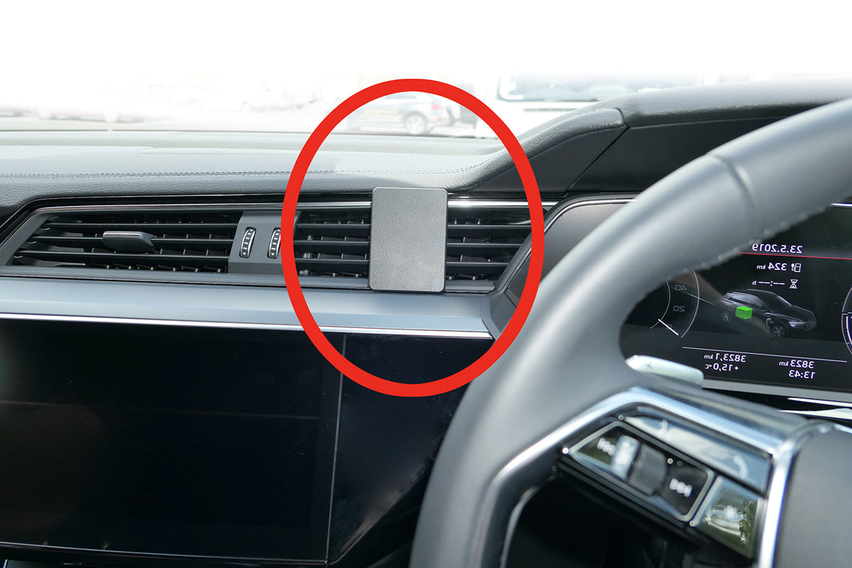 Brodit ProClip 655503 voor Audi Q8 e-tron 2024-2026 en Audi e-tron 2019-2023 - productfoto zwarte ABS montagebasis