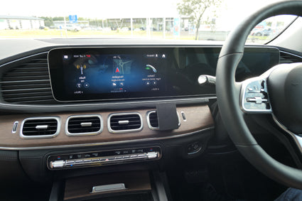 Brodit ProClip 655517 voor Mercedes Benz GLS-Class 2020-2026 en Mercedes Benz GLE-Class 2019-2026 - detail van dashboardmontage