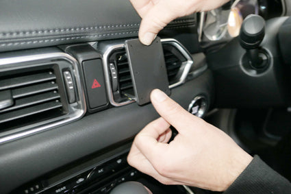 Brodit ProClip 655528 voor Mazda CX-8 2019-2026 - ProClip geplaatst in het voertuig