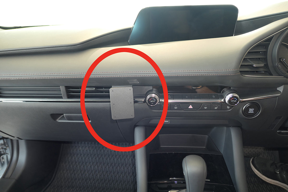 Brodit ProClip 655530 voor Mazda CX-30 2020-2026 en Mazda 3 2019-2026 - productfoto zwarte ABS montagebasis