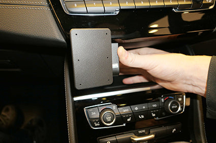 Brodit ProClip 655557 voor BMW 2-series Active Tourer, F45 2014-2021 - ProClip geplaatst in het voertuig
