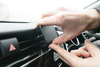 Brodit ProClip 655558 voor Toyota Camry 2019-2021 - detail van dashboardmontage