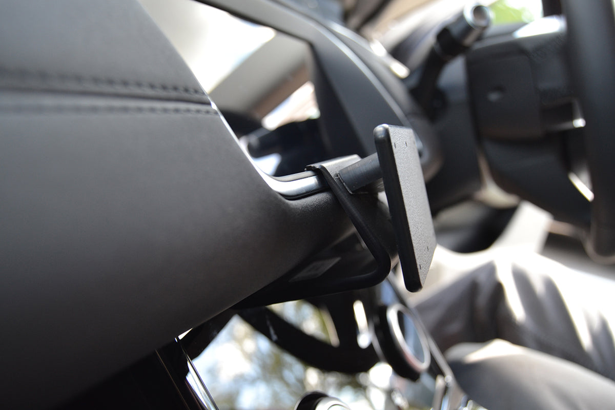 Brodit ProClip 655562 voor Land Rover Range Rover Evoque 2019-2023 - productfoto zwarte ABS montagebasis