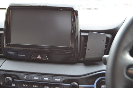 Brodit ProClip 655565 voor Hyundai Veloster 2019-2023 - installatiepositie