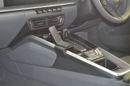 Brodit ProClip 655569 voor Porsche 911 (Type 992) 2020-2026 - detail van dashboardmontage
