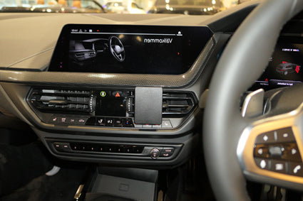 Brodit ProClip 655577 voor BMW 2-series F44 2020-2024 en BMW 1-series F40 2020-2024 - detail van dashboardmontage
