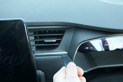 Brodit ProClip 655583 voor Renault Zoe 2020-2024 - montagepositie op dashboard