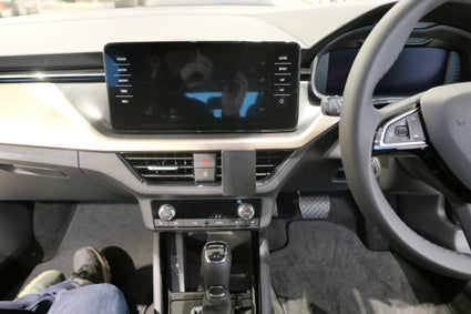 Brodit ProClip 655587 voor Skoda Kamiq 2020-2025 - detail van dashboardmontage