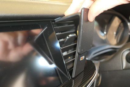 Brodit ProClip 655599 voor Holden Insignia B 2018-2022 en Vauxhall Insignia B 2018-2022 - ProClip geplaatst in het voertuig