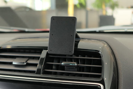 Brodit ProClip 655610 voor Mitsubishi ASX 2020-2022 - detail van dashboardmontage
