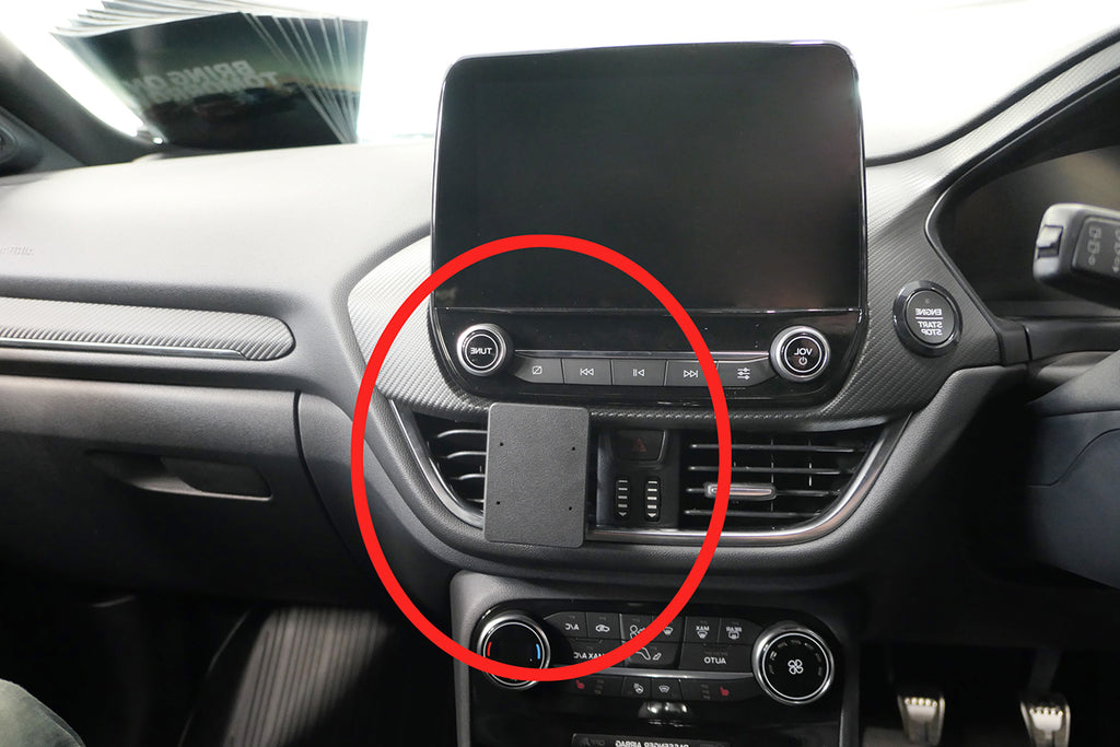 Brodit ProClip 655611 voor Ford Puma 2020-2025 - productfoto zwarte ABS montagebasis
