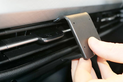 Brodit ProClip 655620 voor Volkswagen Golf VIII 2020-2026 - montagepositie op dashboard