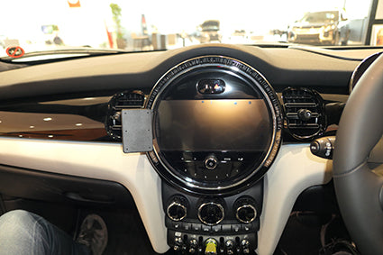 Brodit ProClip 655682 voor Mini Cooper 2022-2024 - installatiepositie