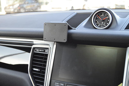 Brodit ProClip 655685 voor Porsche Macan 2021-2024 - installatiepositie