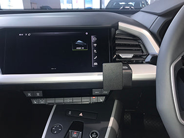 Brodit ProClip 655691 voor Audi Q4 2021-2025 - installatiepositie
