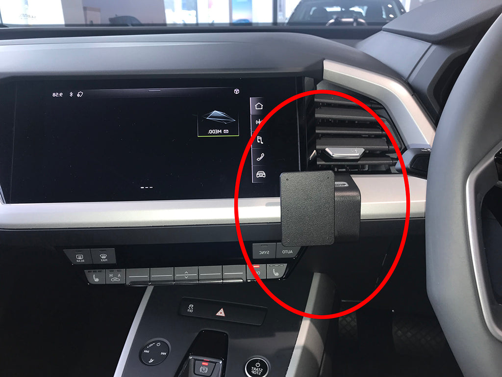 Brodit ProClip 655691 voor Audi Q4 2021-2025 - productfoto zwarte ABS montagebasis