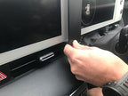 Brodit ProClip 655695 voor Hyundai Ioniq 5 2021-2025 - detail van dashboardmontage